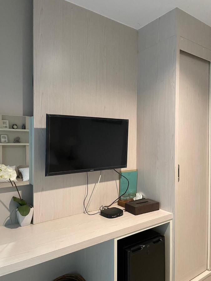 The Room Sansabai Patong Exterior photo