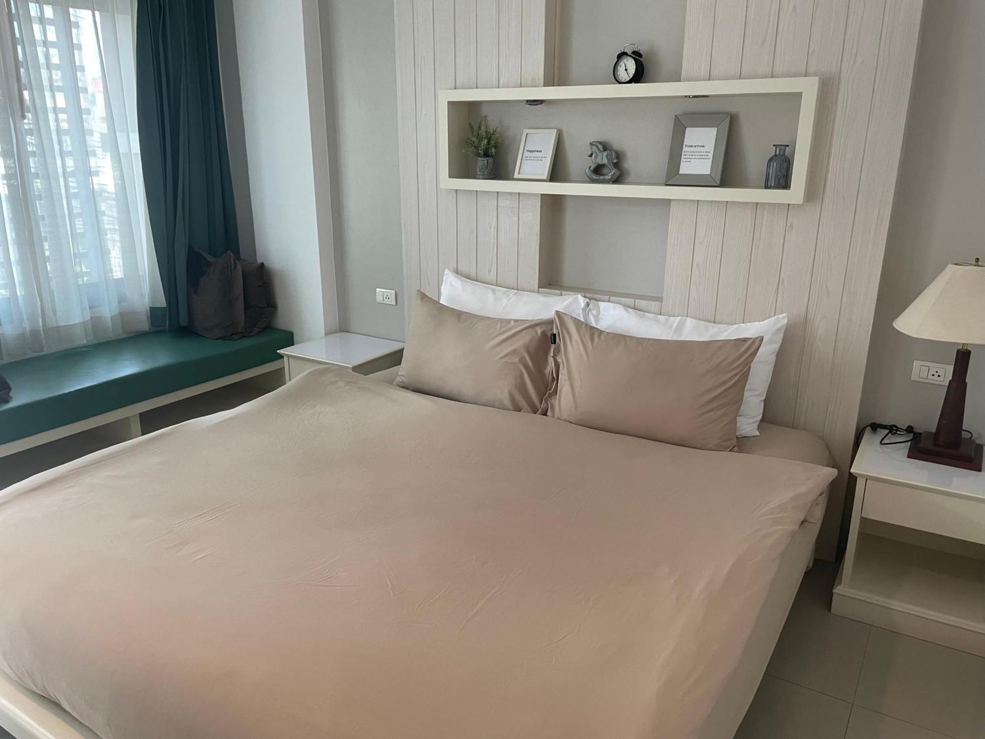 The Room Sansabai Patong Exterior photo